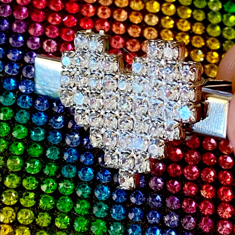 Stunning 2 pc Rhinestone Heart Hair Clips